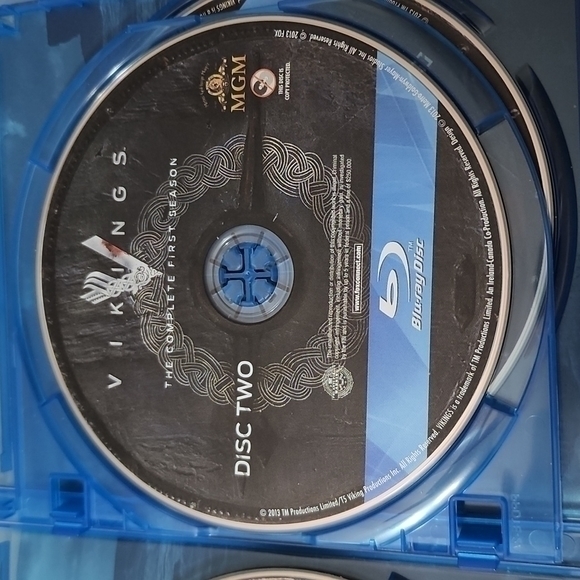 Vikings The‎ Complete First Season Blu-ray Discs - Picture 5 of 6